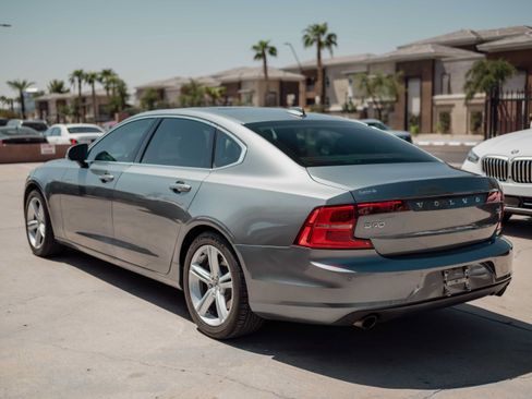 Used 2018 Volvo S90 T5 Momentum w/ Protection Package Premier AWD/4WD image 4