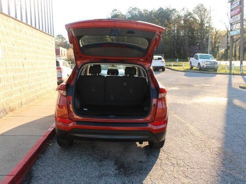 Used 2017 Hyundai Tucson SE w/ SE Popular Package 02 FWD image 14