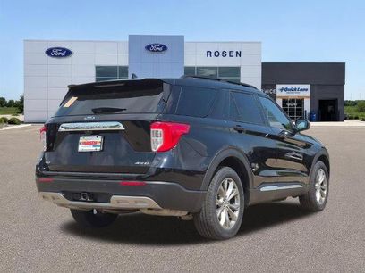 Certified 2023 Ford Explorer XLT w/ Equipment Group 202A