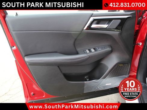New 2026 Mitsubishi Outlander SE AWD/4WD image 13
