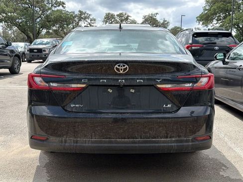 Certified 2025 Toyota Camry LE FWD image 4