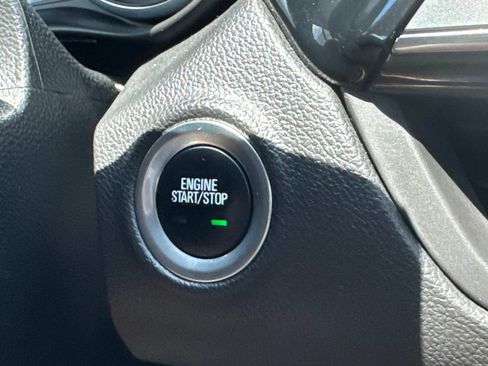 Used 2019 Buick Envision Preferred FWD image 39