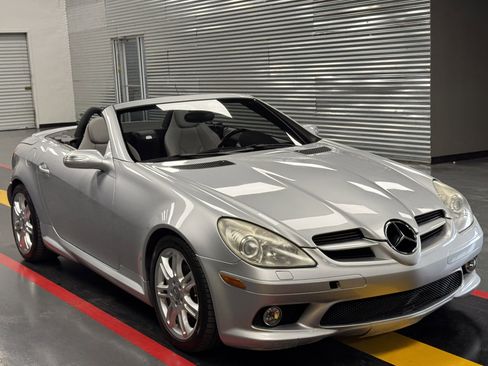 Used 2006 Mercedes-Benz SLK 350 image 9