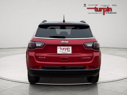 Used 2025 Jeep Compass Limited w/ Elite Group AWD/4WD image 4