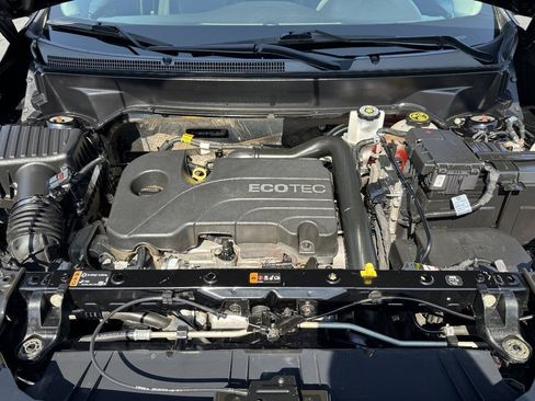 Used 2022 GMC Terrain SLE FWD image 12