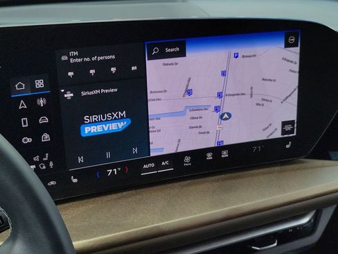 Certified 2025 Audi Q5 2.0T Premium w/ Convenience Package image 12