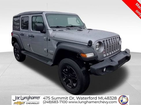 Used 2021 Jeep Wrangler Unlimited Sport AWD/4WD image 2