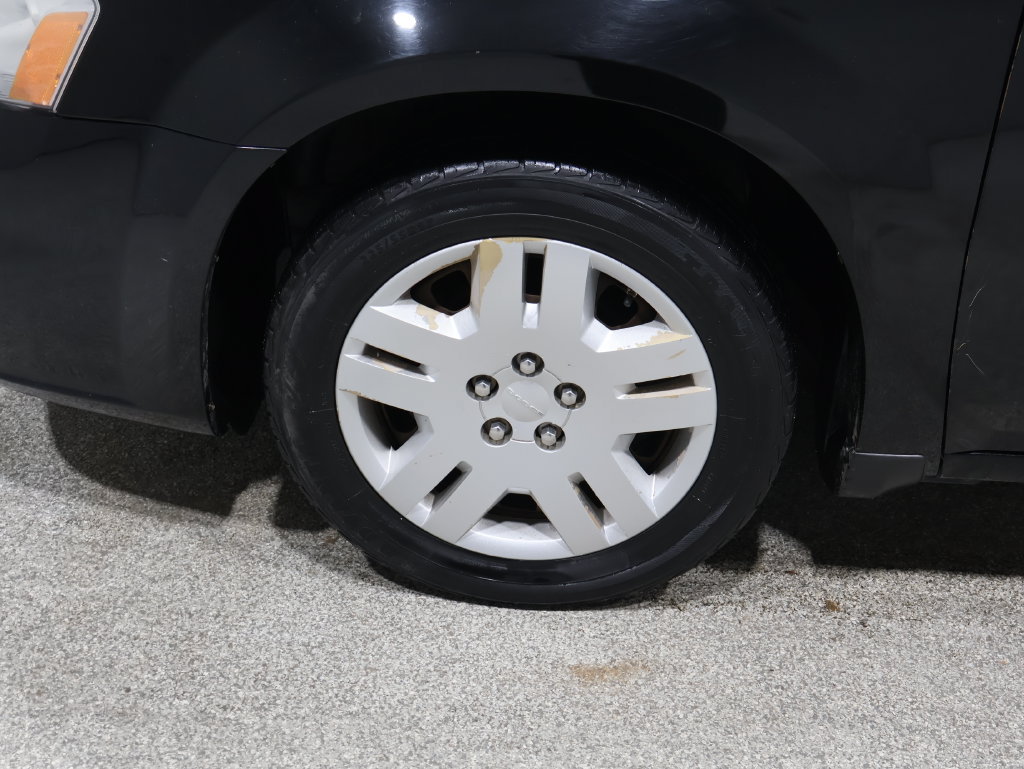 Used 2014 Dodge Avenger SE FWD image 8