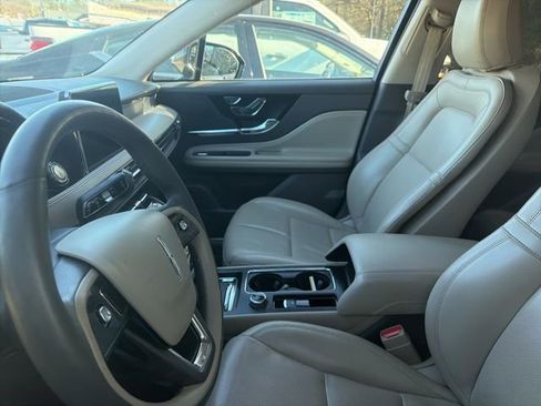 Used 2022 Lincoln Corsair AWD w/ Equipment Group 101A image 21