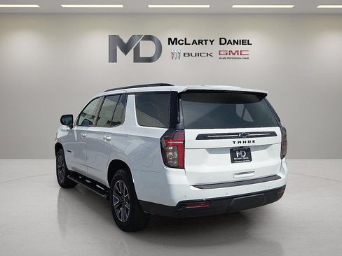 Used 2023 Chevrolet Tahoe Z71 w/ Luxury Package AWD/4WD image 13