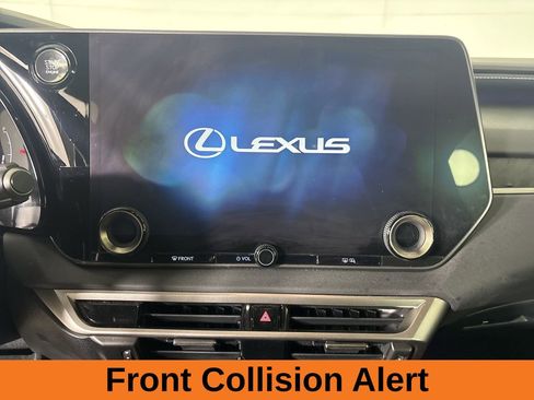 Used 2023 Lexus RX 350 FWD image 16