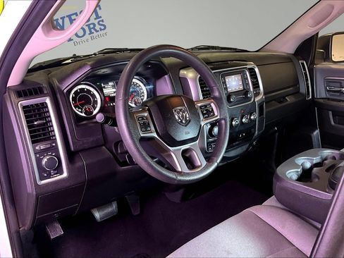 Used 2024 RAM 1500 Classic SLT AWD/4WD image 19