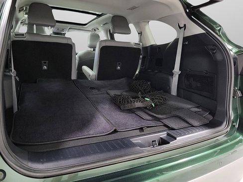 Used 2023 Toyota Highlander Platinum FWD image 7