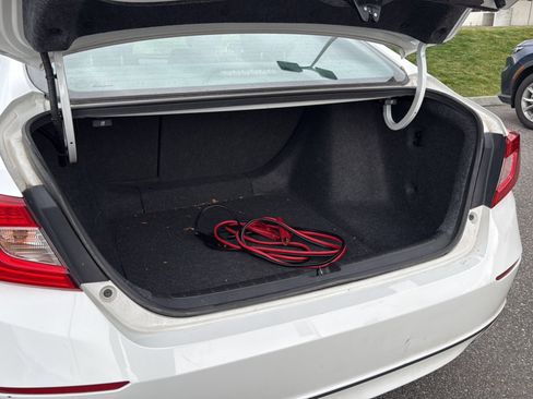 Used 2019 Honda Accord Sport image 14