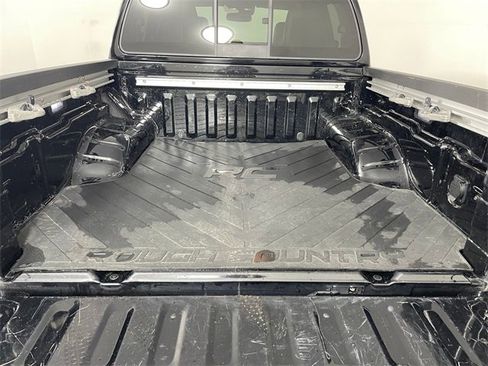 Used 2022 Nissan Frontier PRO-4X w/ Pro-4X Premium Package image 21