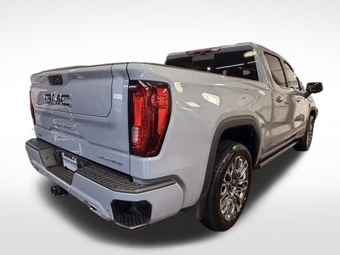 Used 2025 GMC Sierra 1500 Denali Ultimate AWD/4WD image 4