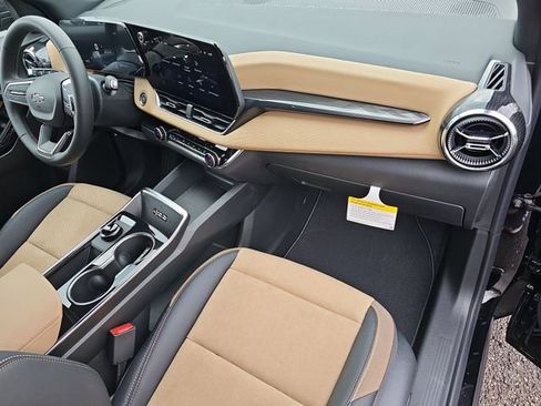 New 2026 Chevrolet Equinox ACTIV w/ Convenience Package III image 29