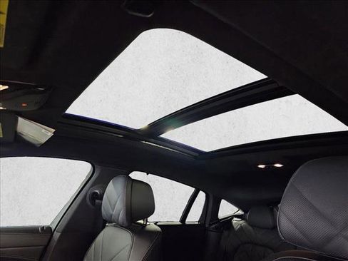 Certified 2024 BMW X6 M60i w/ Dynamic Handling Package AWD/4WD image 15