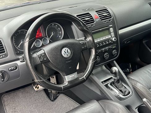 Used 2008 Volkswagen R32 image 30