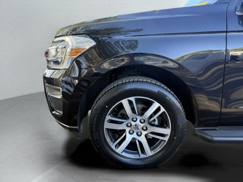 Used 2024 Ford Expedition Max Limited image 46
