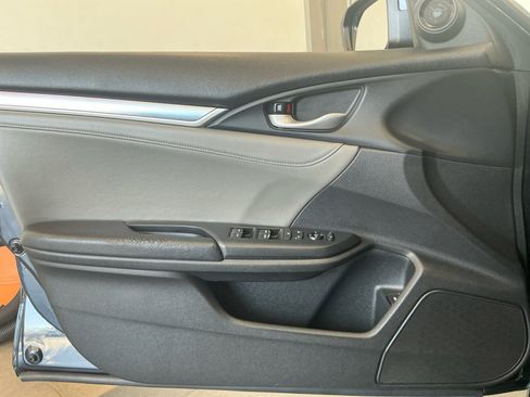 Used 2016 Honda Civic EX-L image 13