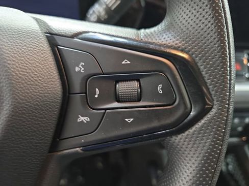 Used 2025 Chevrolet TrailBlazer LT AWD/4WD image 19