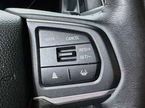 Used 2025 Honda Ridgeline Sport image 14