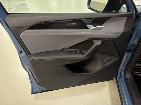 New 2026 Volkswagen Tiguan SE R-Line AWD/4WD image 18