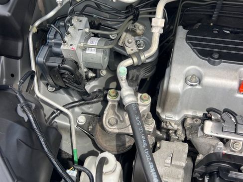 Used 2014 Honda CR-V LX image 43