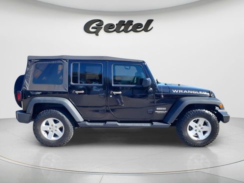 Used 2017 Jeep Wrangler Unlimited Sport w/ Quick Order Package 24S AWD/4WD image 6