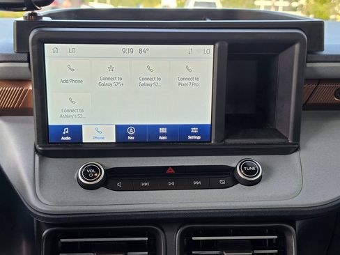 Used 2023 Ford Maverick Lariat w/ Lariat Luxury Package AWD/4WD image 23