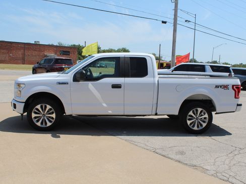 Used 2017 Ford F150 XL w/ Equipment Group 101A Mid AWD/4WD image 9