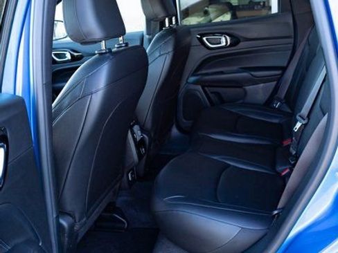 Used 2026 Jeep Compass Limited image 11