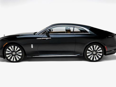Used 2024 Rolls-Royce Spectre w/ Spectre Launch Package AWD/4WD image 7