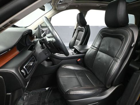Used 2023 Lincoln Aviator Reserve w/ Class IV Trailer Tow Package AWD/4WD image 24