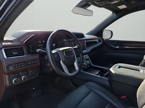 Used 2022 GMC Yukon Denali w/ Max Trailering Package image 30