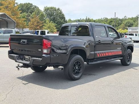Used 2022 Toyota Tacoma SR5 w/ Technology Package RWD image 13
