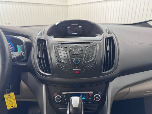 Used 2014 Ford C-MAX SE FWD image 18