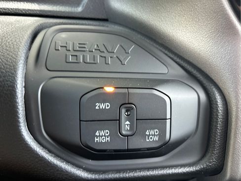New 2026 RAM 5500 4x4 Crew Cab w/ Laramie Trim Package image 31