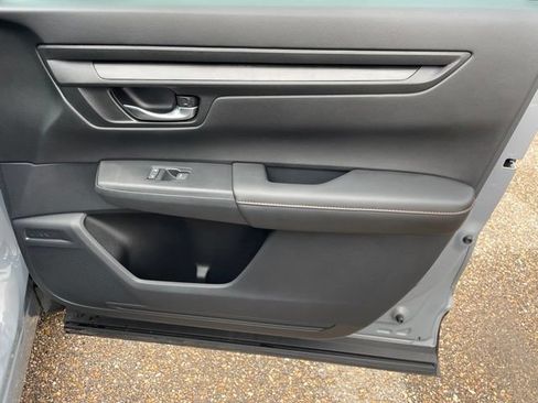 Used 2025 Honda CR-V Sport-L image 27