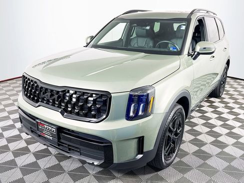 Used 2025 Kia Telluride EX X-Line AWD/4WD image 3