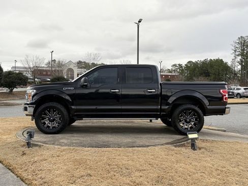 Used 2018 Ford F150 XLT w/ Equipment Group 302A Luxury image 4