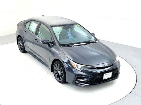 New 2026 Toyota Corolla XSE FWD image 9
