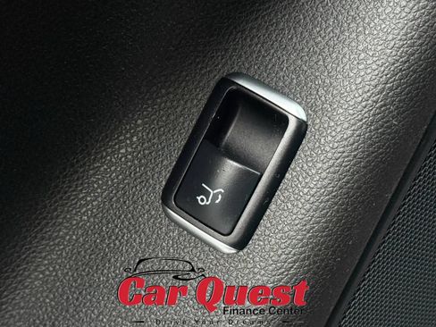 Used 2017 Mercedes-Benz GLS 450 4MATIC image 33