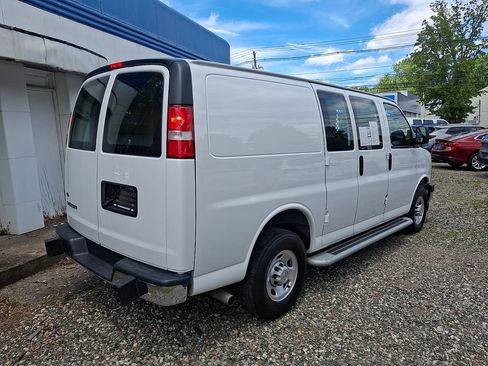 Certified 2024 Chevrolet Express 2500 w/ Driver Convenience Package RWD image 8