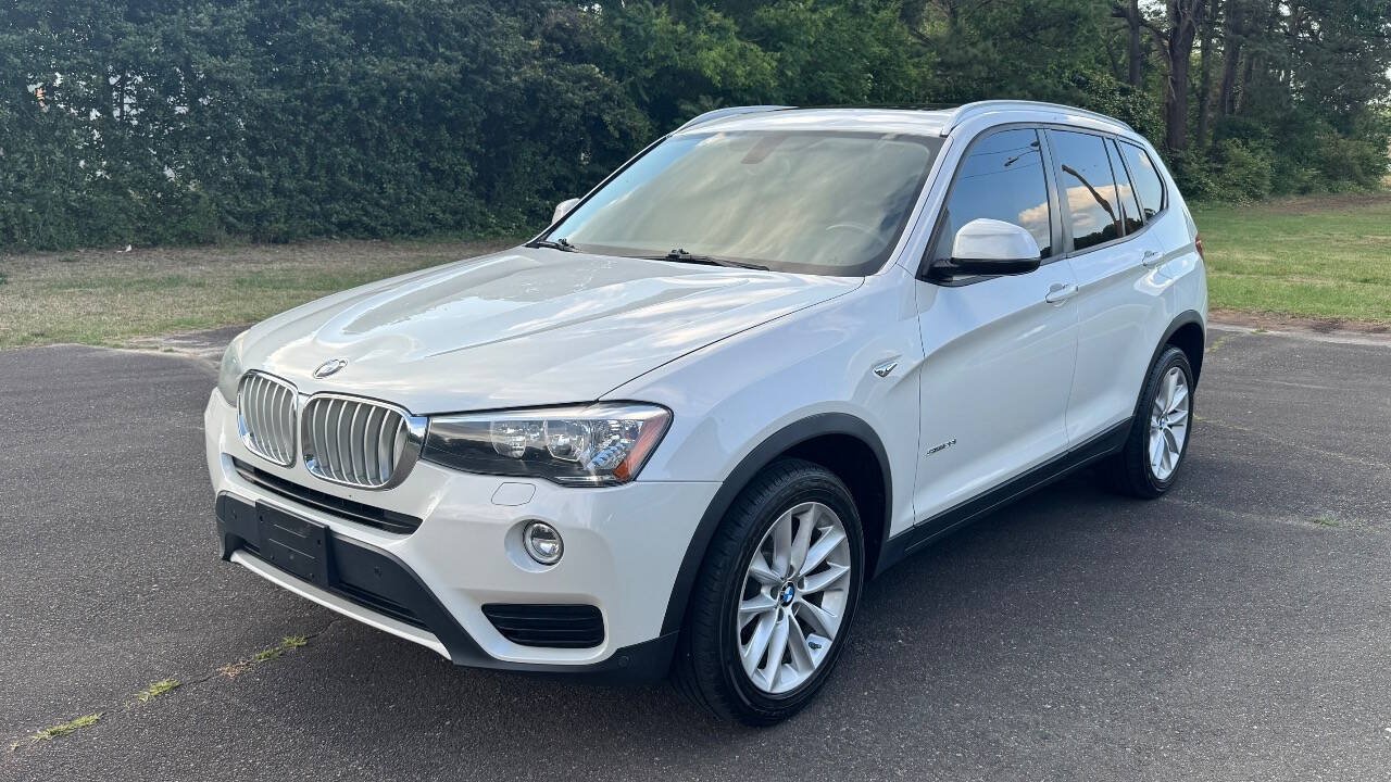 Used 2017 BMW X3 sDrive28i RWD image 4