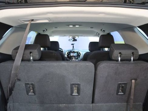 Used 2019 Chevrolet Traverse LT w/ LPO, Blackout Package AWD/4WD image 16