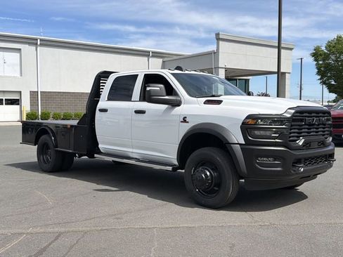 New 2026 RAM 5500 Tradesman AWD/4WD image 15