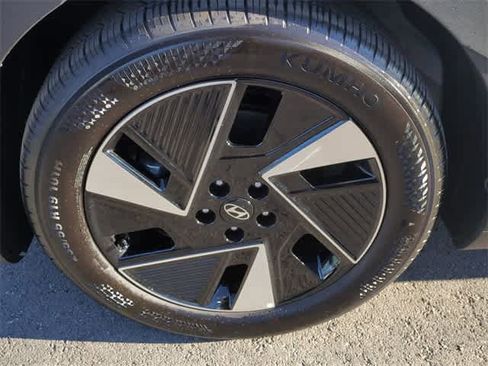 Certified 2026 Hyundai Ioniq 5 SEL image 13