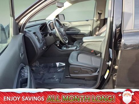 Used 2022 Chevrolet Colorado Z71 image 11